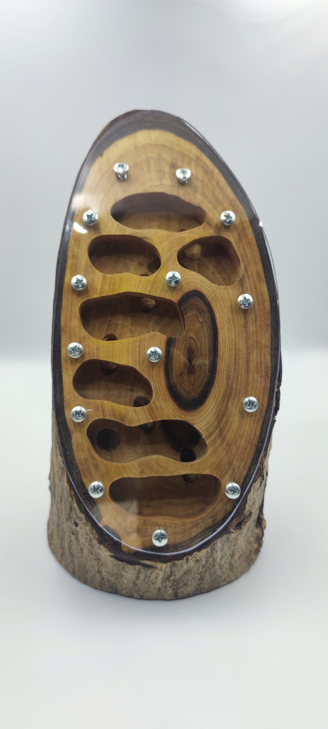 Wooden nest – walnut 19