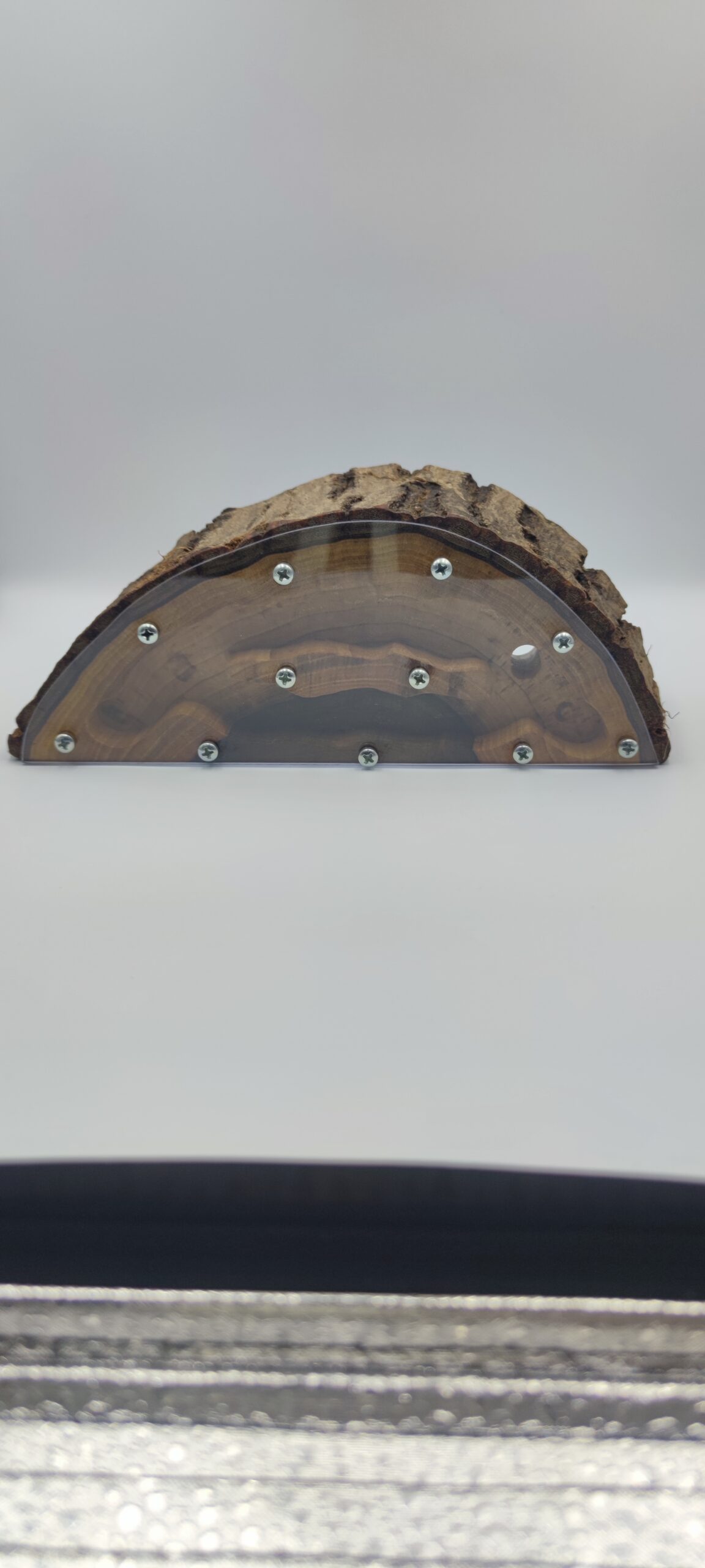 Wooden nest – walnut 9